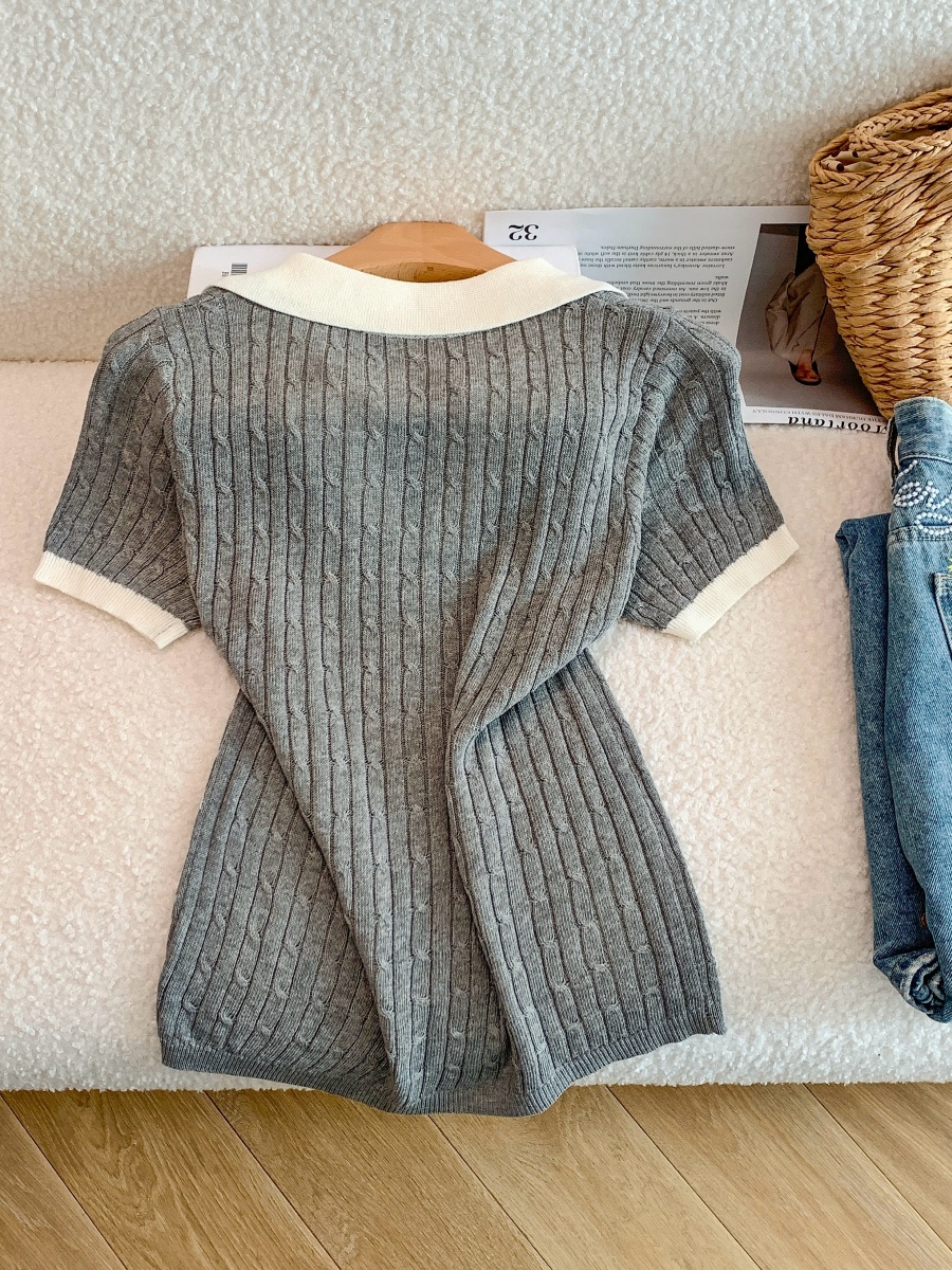 2026 Summer Women's Thin Knit Top with Faux Two-Piece Collar and Short Sleeves - Image 3