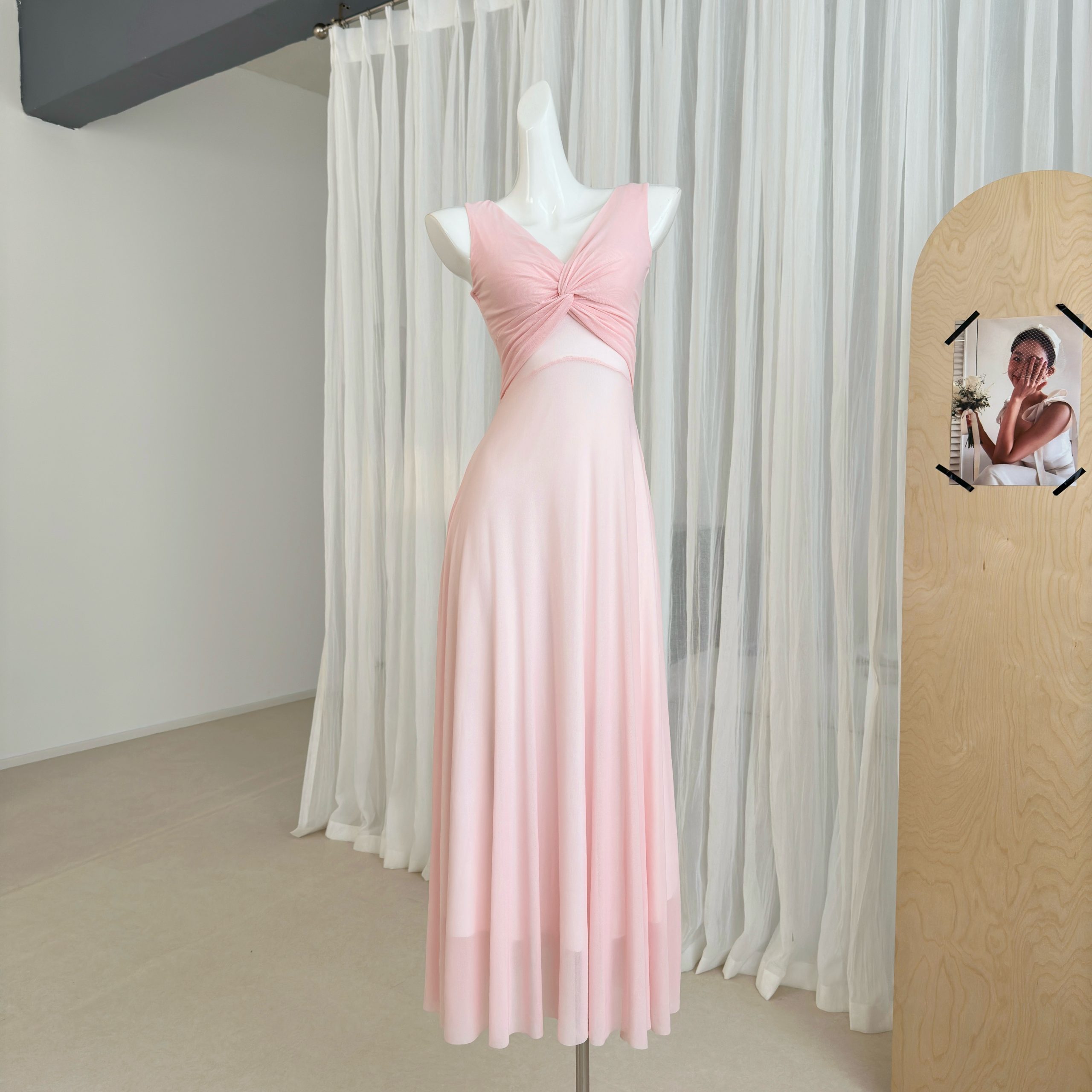 French Style Light Pink V-Neck Sleeveless A-Line Dress for Women Summer - Image 4