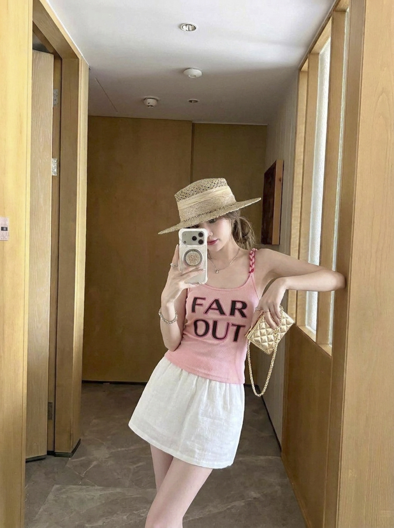 korean-style-summer-2026-u-neck-letter-print-padded-twist-cami-top-for-women_1