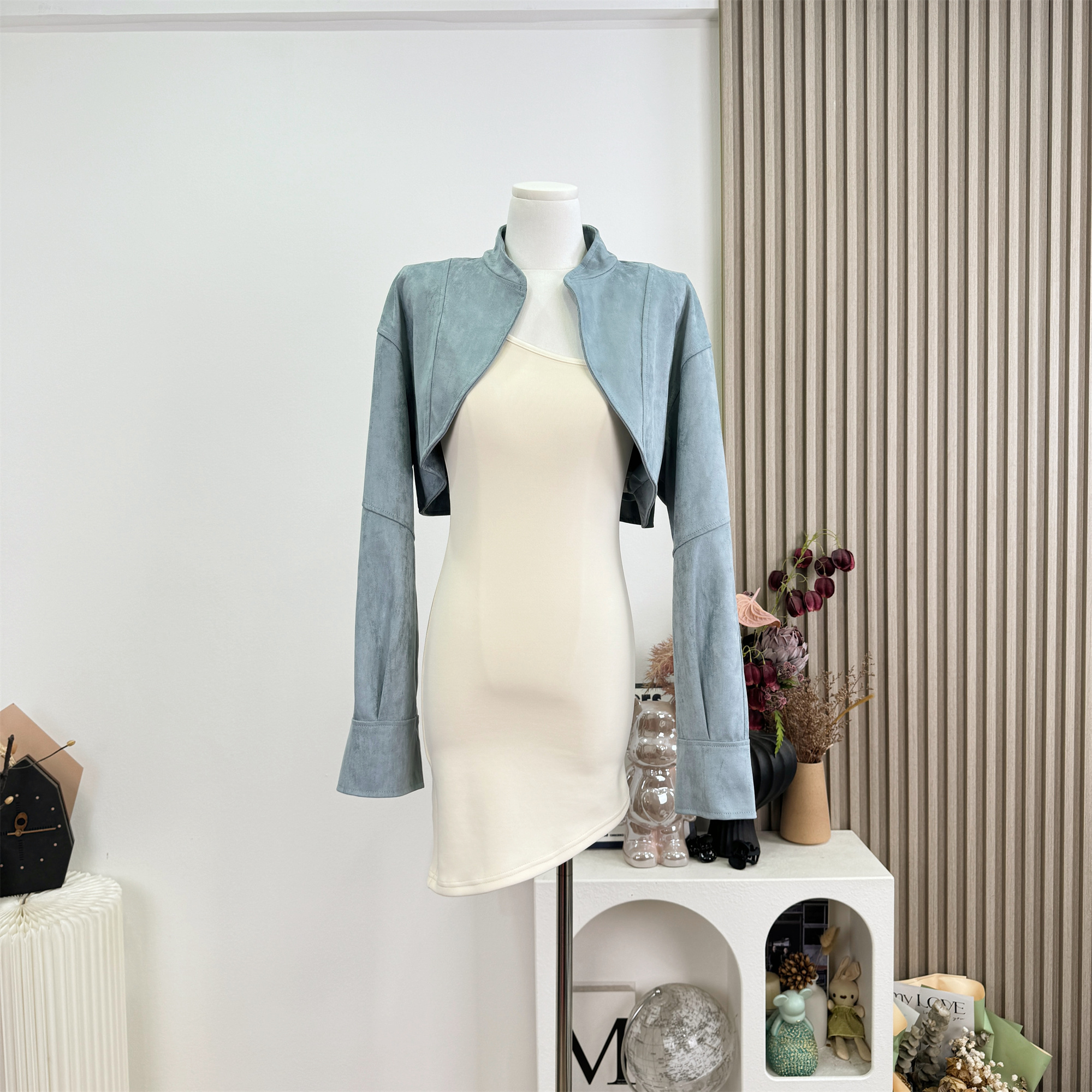 Minimalist Old Money Two-Tone Custom-Dyed Structured Suede Jacket Korean Style - Image 4