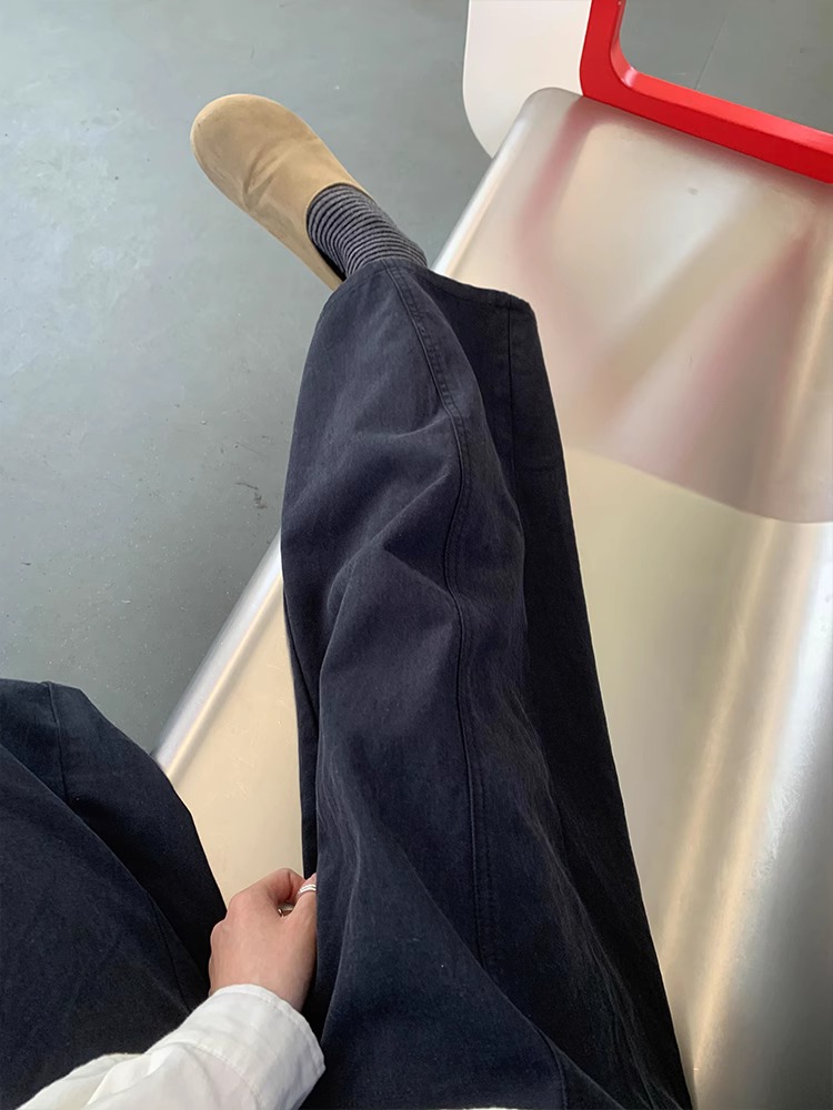 Navy Tencel Cotton Pants Women 2025 Spring New Loose Straight Nine-Point Radish Pants - Image 4