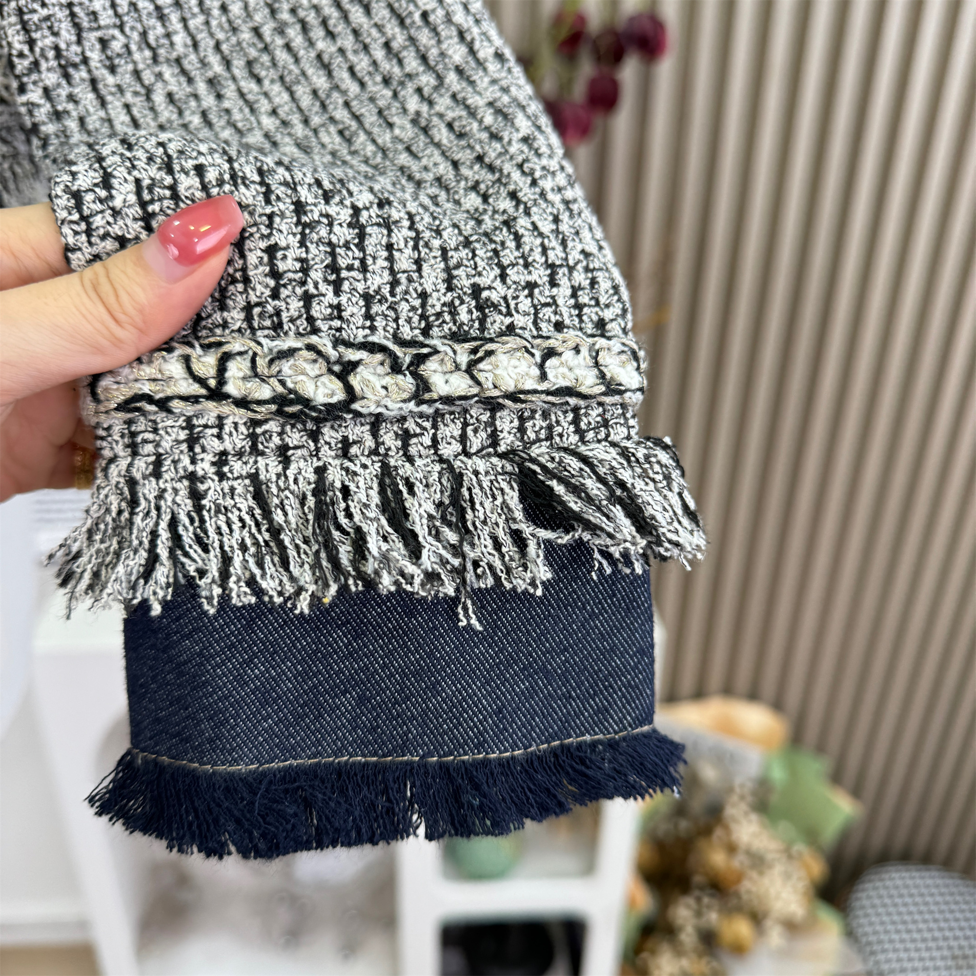Rebellious Elegant Denim Patchwork Frayed Jacket for Women Sweet Cool Niche Vintage Top - Image 3