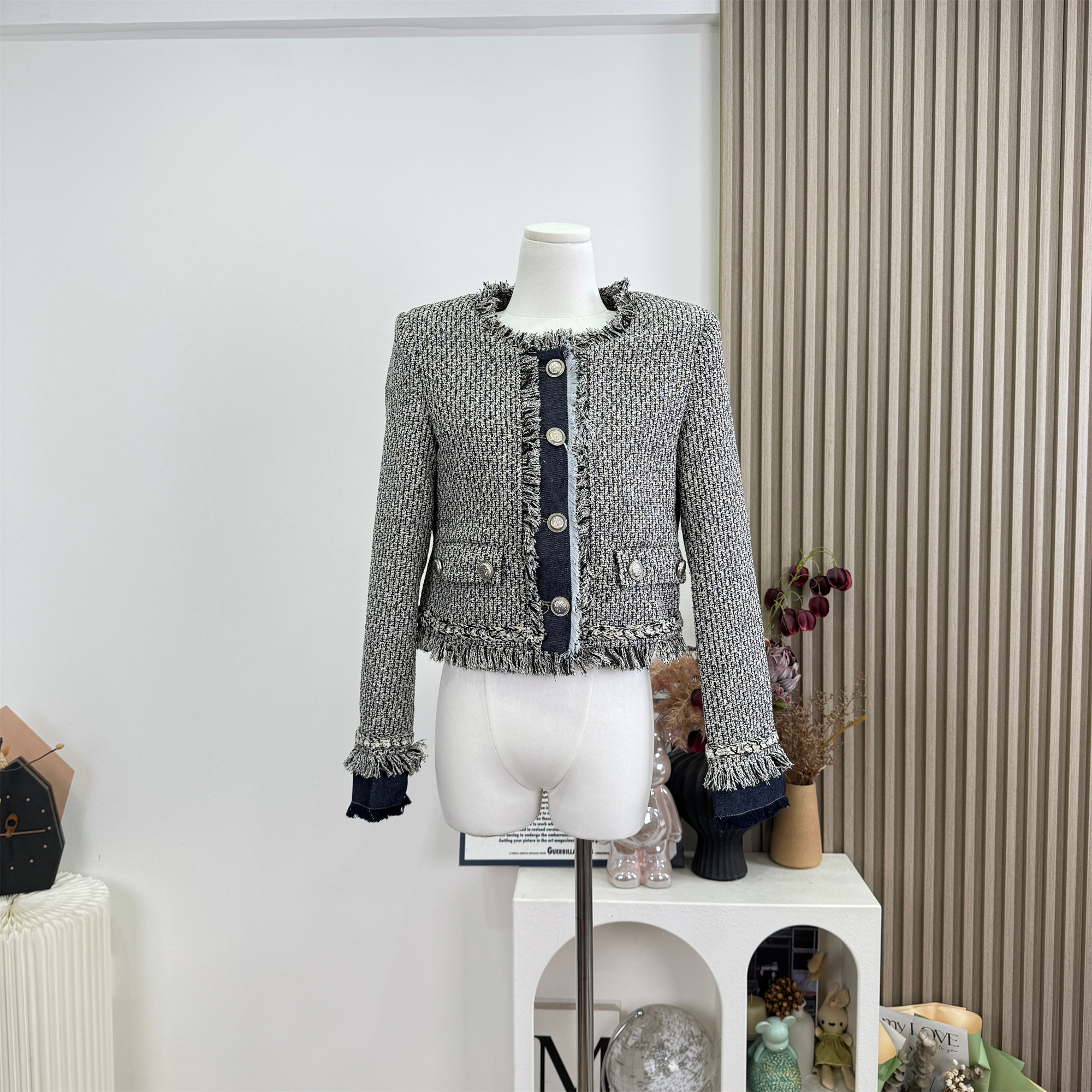 Rebellious Elegant Denim Patchwork Frayed Jacket for Women Sweet Cool Niche Vintage Top - Image 5
