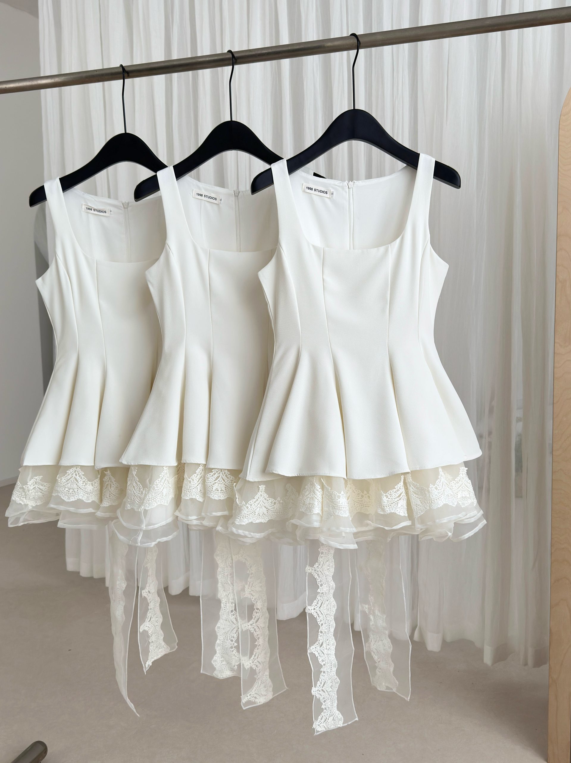 sweet-princess-layered-cake-dress-with-large-bow-sleeveless-polyester-summer-2026_1