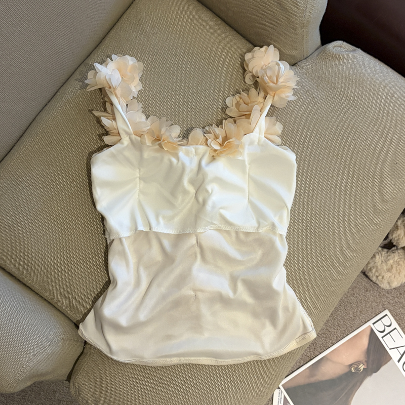 Women's 3D Floral Pleated Cami Top with Padded Cups - Image 5