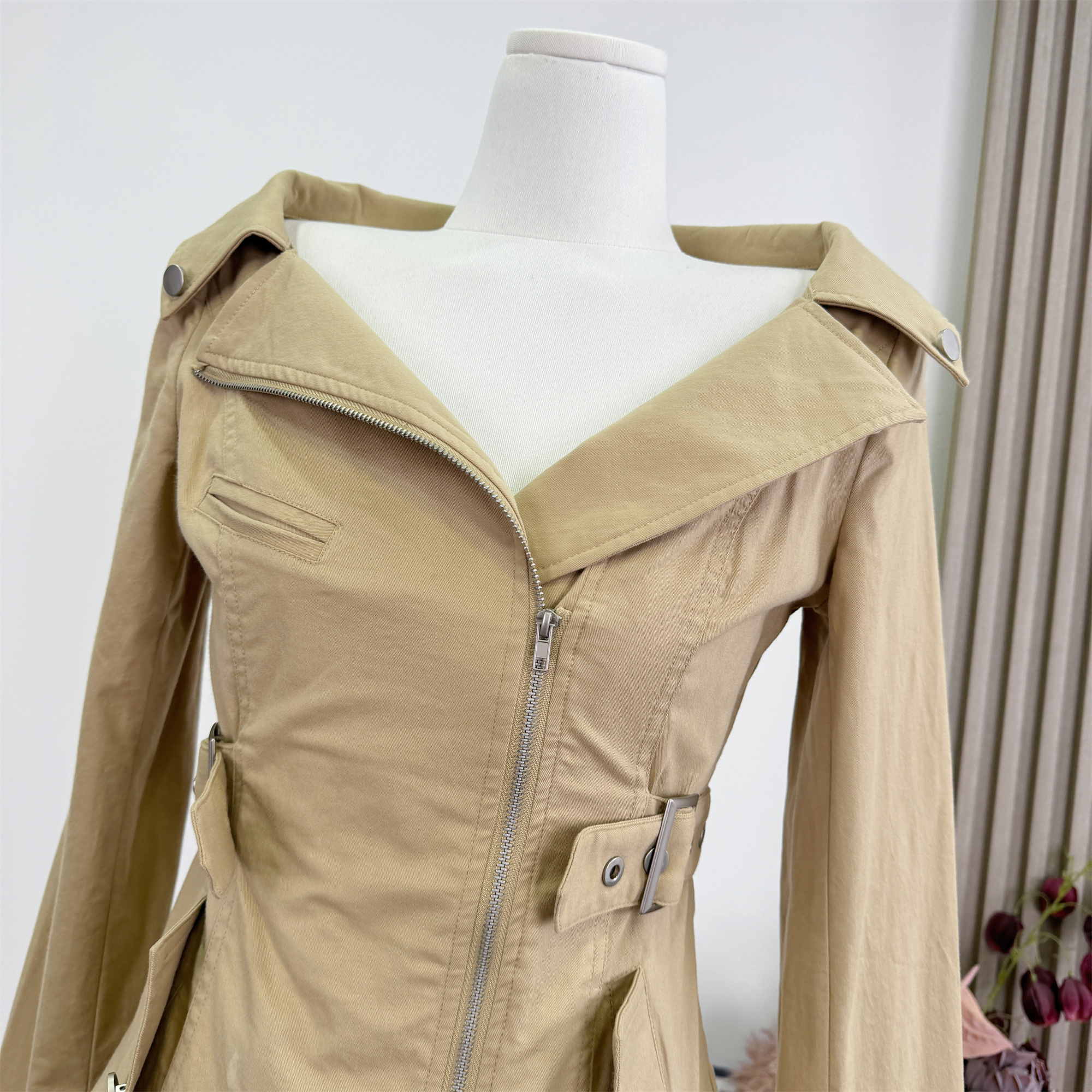 Women's Retro Cinched Waist Khaki Trench Coat Set - Image 2