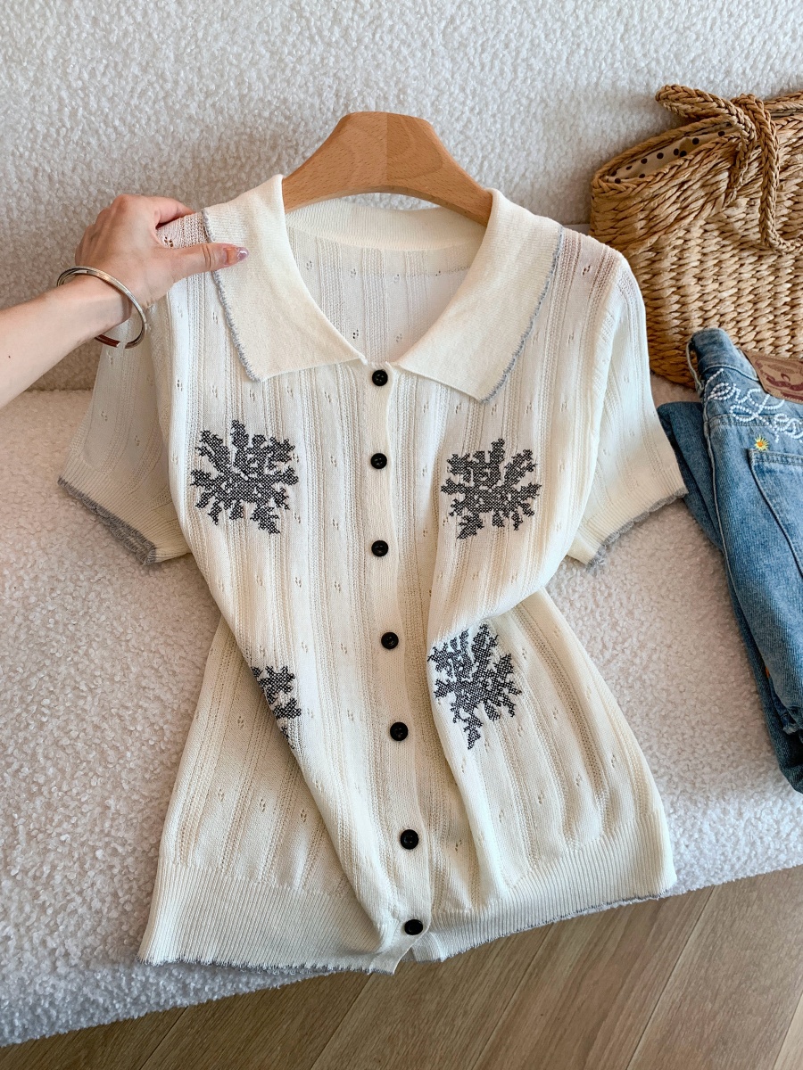Women's Retro Polo Collar Hollow Embroidered Flower Knit Cardigan Short Sleeve Summer Top